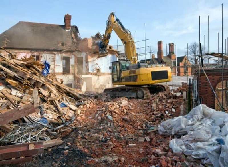 Contratar Empresa de Demolição de Casas Consolação - Empresa de Demolição com Retroescavadeira